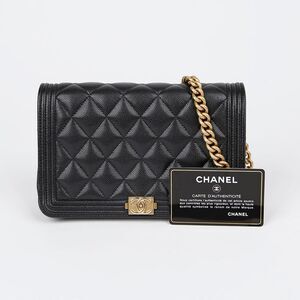 Caviar Skin Boy Woc Shoulder Crossbody Bag